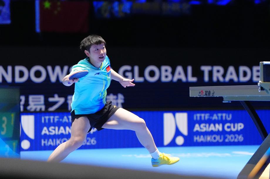 [图]孙颖莎4-2蒯曼 晋级乒乓球亚洲杯女单决赛